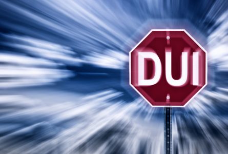 Conducir Bajo la Influencia: Una lista completa de los delitos relacionados con DUI en SC